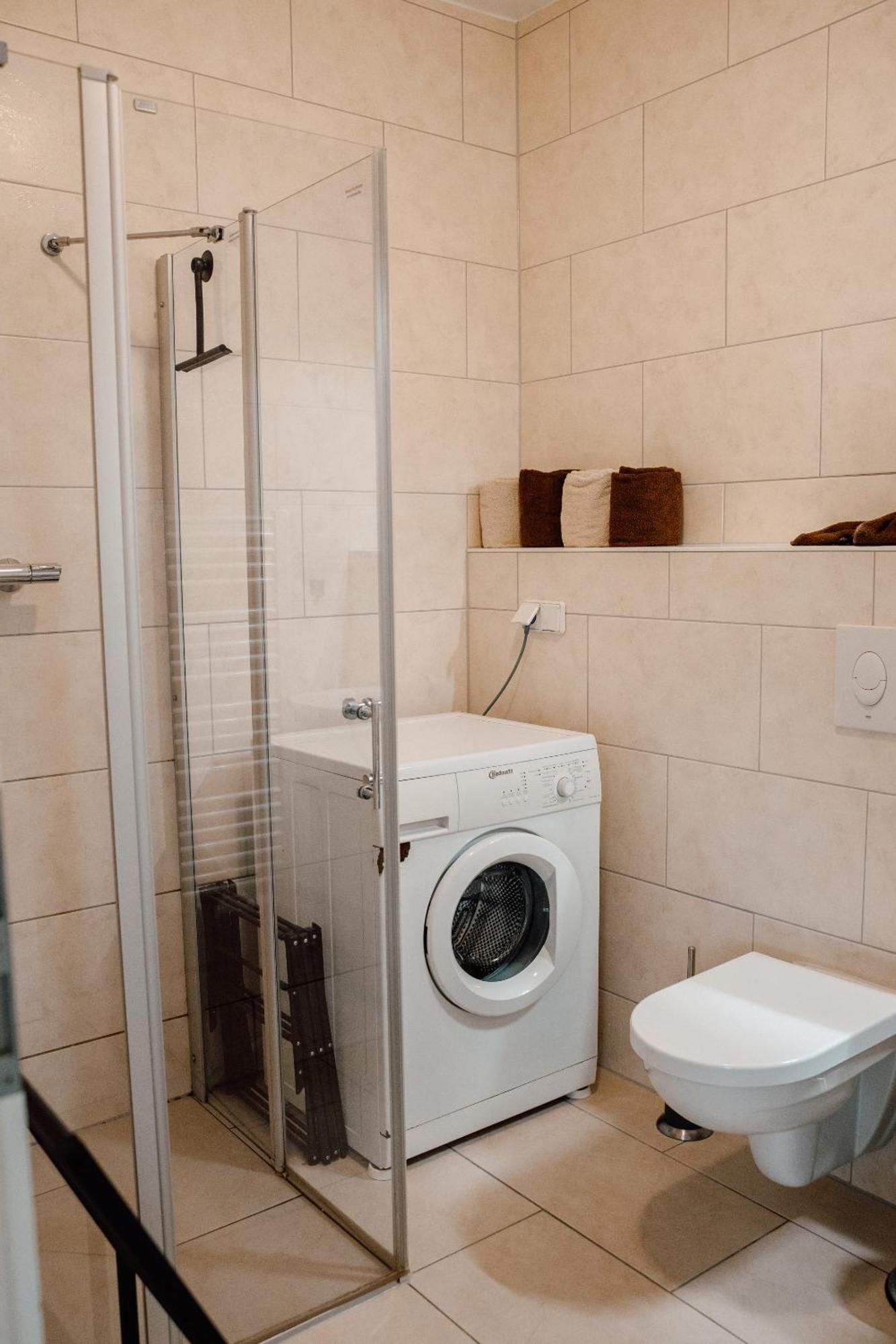 Down Town Motel Βερολίνο Δωμάτιο φωτογραφία