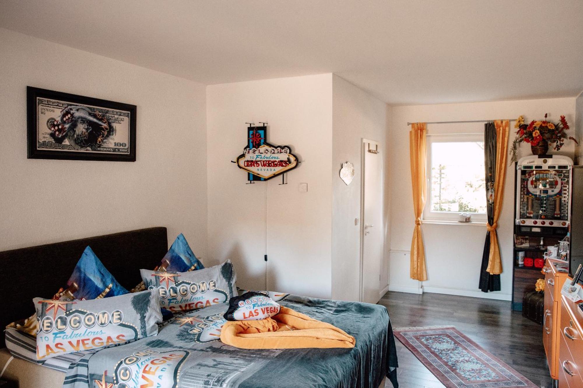 Down Town Motel Βερολίνο Δωμάτιο φωτογραφία